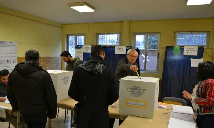 Elezioni, buona affluenza al voto anche nei Comuni terremotati