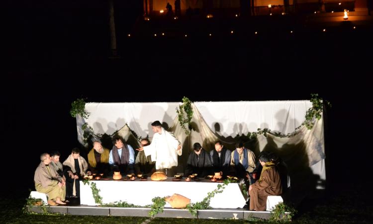Macerata, grande partecipazione per la XIV edizione della Via Crucis - FOTO