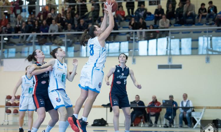 Basket A2 femminile, le momo' fanno il bis: battuta La Molisana Campobasso (52-49)