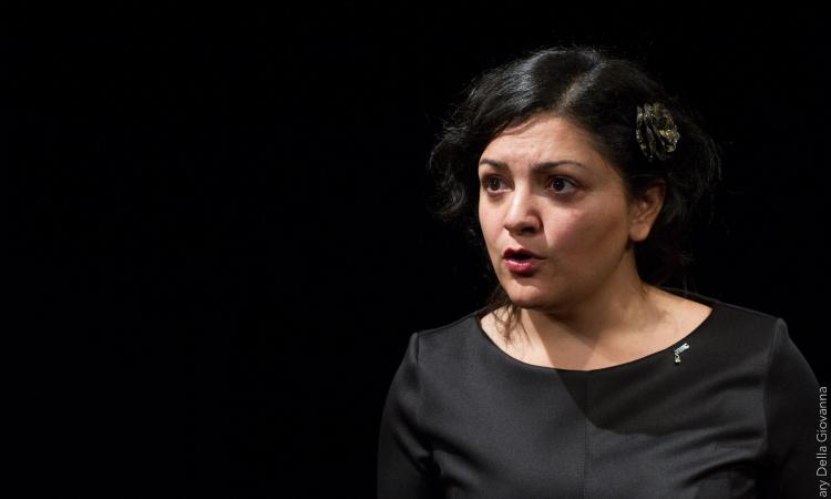 Civitanova Marche, alla Galleria Centofiorini va in scena "Dissociata.One man woman show"