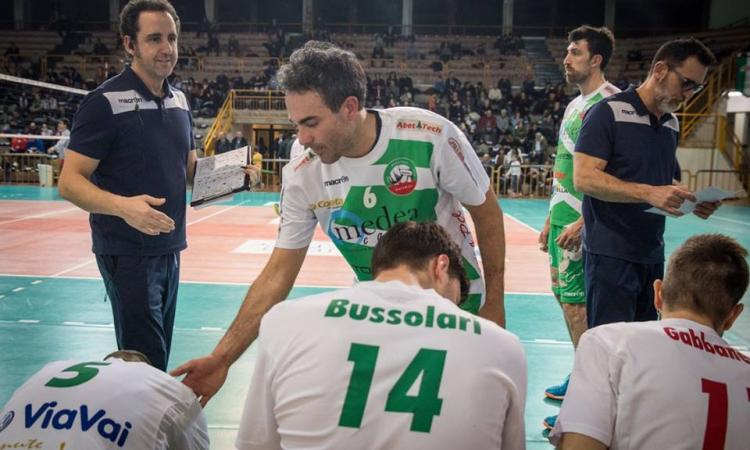 Medea Macerata in campo contro la Krifi Caffè 4 Torri Ferrara