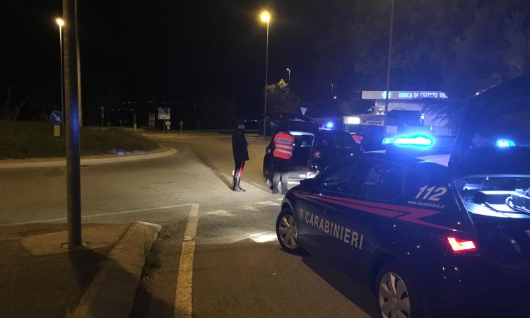 Alla guida con patente falsa: denunciato 40enne