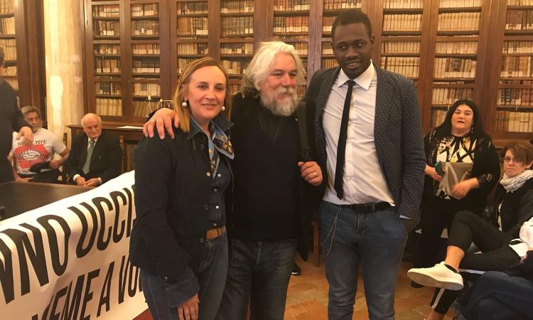Grande accoglienza per Meluzzi a Macerata
