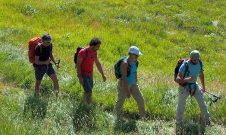 Accompagnatori di media montagna, arriva il riconoscimento professionale Accompagnatori di media montagna, arriva il riconoscimento professionale