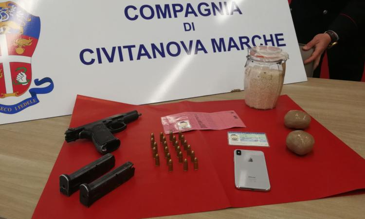 Civitanova: ricercato, pericoloso e armato. Arrestato spacciatore tunisino