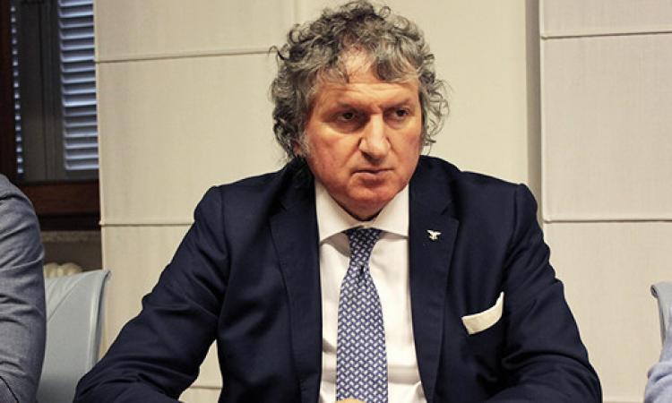 Vicenda cratere, Pezzanesi attacca Pasqui