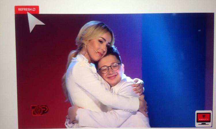 Il sogno di Denis è realtà: è il vincitore di The Voice Il sogno di Denis è realtà: è il vincitore di The Voice