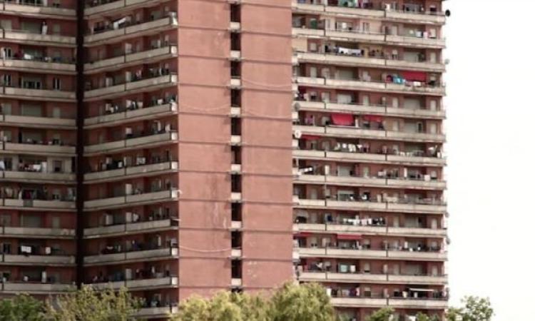 Porto Recanati, controlli all'Hotel House: denunciati in 4 per non aver rispettato il foglio di via