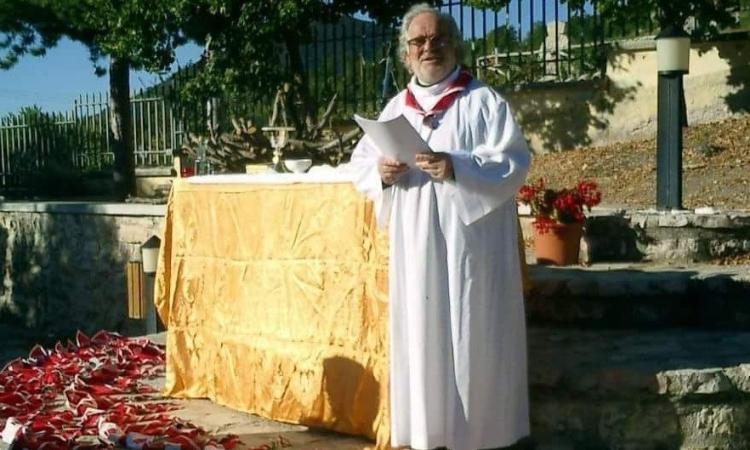 Tolentino, veglia di preghiera e testimonianze per ricordare don Francesco Cocilova Tolentino, veglia di preghiera e testimonianze per ricordare don Francesco Cocilova