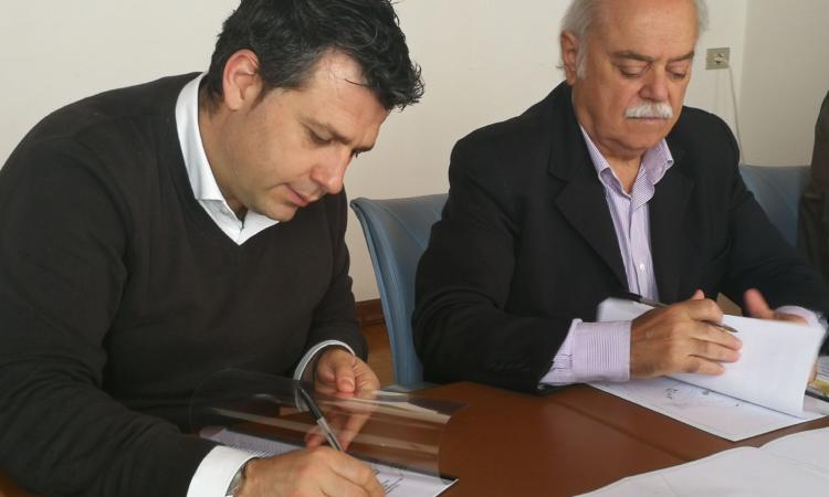 Firmato l'accordo per la bretella tra la Provincia ed il Comune di Matelica Firmato l'accordo per la bretella tra la Provincia ed il Comune di Matelica