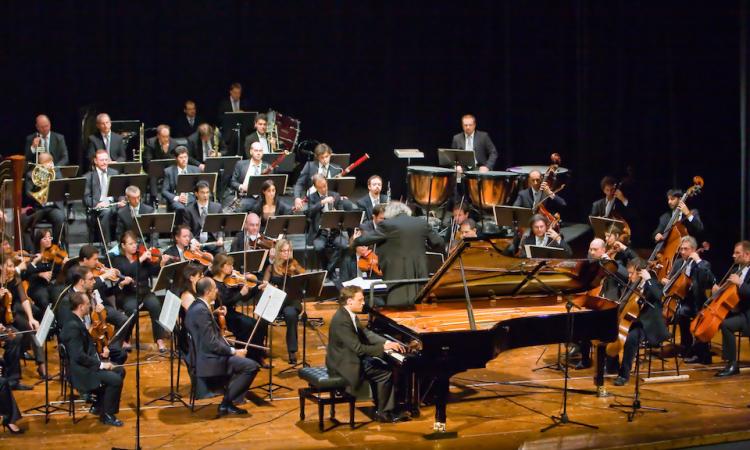 Civitanova Classica Piano Festival, un concerto della Filarmonica Marchigiana per la chiusura