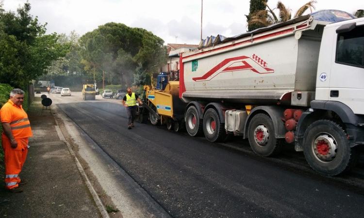 Provinciale 23 Cervidone, asfalto a nuovo: interventi per 250mila euro Provinciale 23 Cervidone, asfalto a nuovo: interventi per 250mila euro