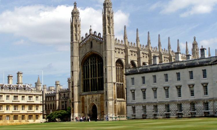 Anche Unicam al convegno internazionale sulla carta a Cambridge