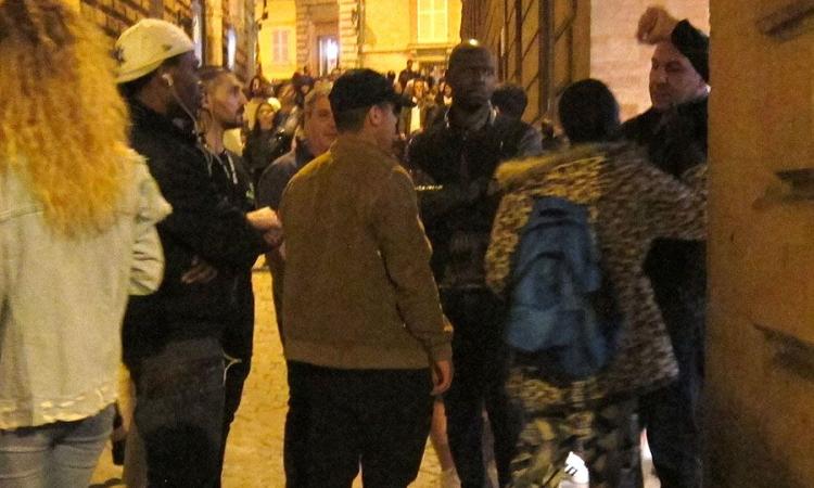 Aperitivi Europei, il titolare del Maracuja minacciato con una bottiglia rotta