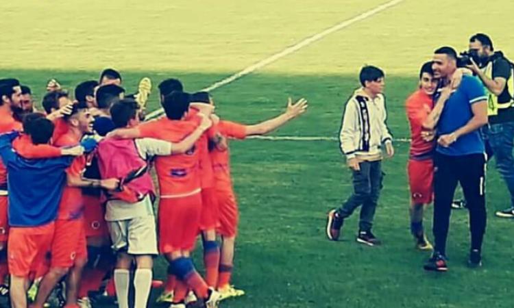 Calcio: Porto Recanati l'Eccellenza é tua!