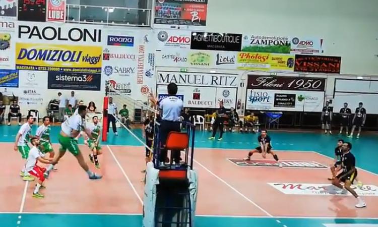 La Medea Macerata parte col piede giusto nei play-off: secco tre a zero alla Polisportiva Sarroch La Medea Macerata parte col piede giusto nei play-off: secco tre a zero alla Polisportiva Sarroch