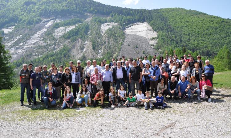 Dal sisma nasce l'amicizia fra i Comuni di Colmurano e Sedico Dal sisma nasce l'amicizia fra i Comuni di Colmurano e Sedico