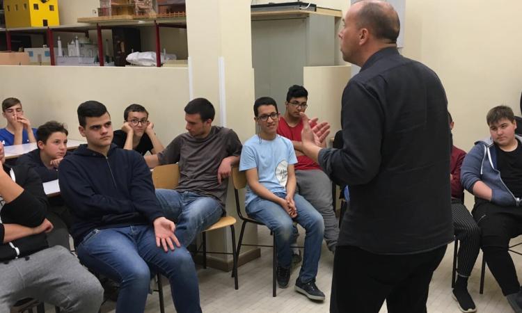 "I… bambini del gelato": Simone Maretti incontra gli studenti dell'Ipsia “Corridoni”