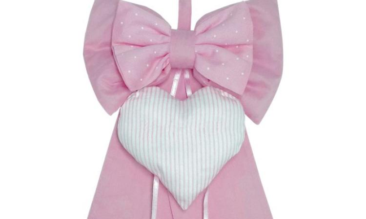 Fiocco rosa in giunta a Camerino