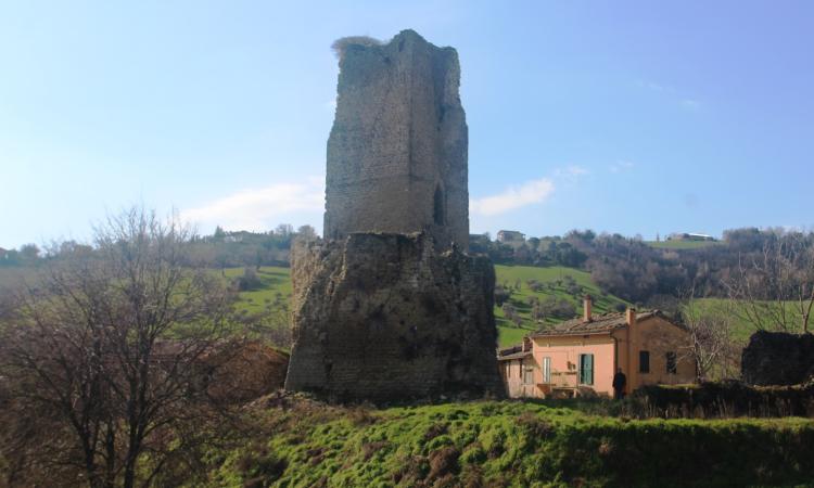 Terremoto, avviso pubblico per l’appalto dei lavori alla torre di Carpignano Terremoto, avviso pubblico per l’appalto dei lavori alla torre di Carpignano