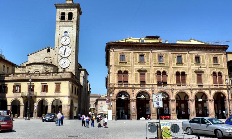 Nuovo polo scolastico di Tolentino, Sciapichetti: "Si può avviare progettazione dell'istituto"