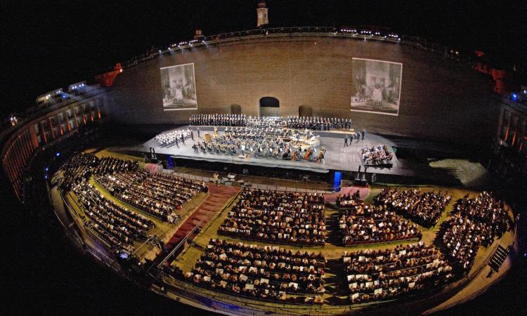 Macerata Opera Festival 2018: lo Sferisterio cerca fotografi e videomaker Macerata Opera Festival 2018: lo Sferisterio cerca fotografi e videomaker