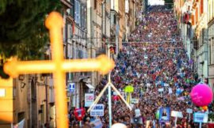 Pellegrinaggio Macerata - Loreto del 9 giugno: previste presenze da ogni parte d’Italia Pellegrinaggio Macerata - Loreto del 9 giugno: previste presenze da ogni parte d’Italia