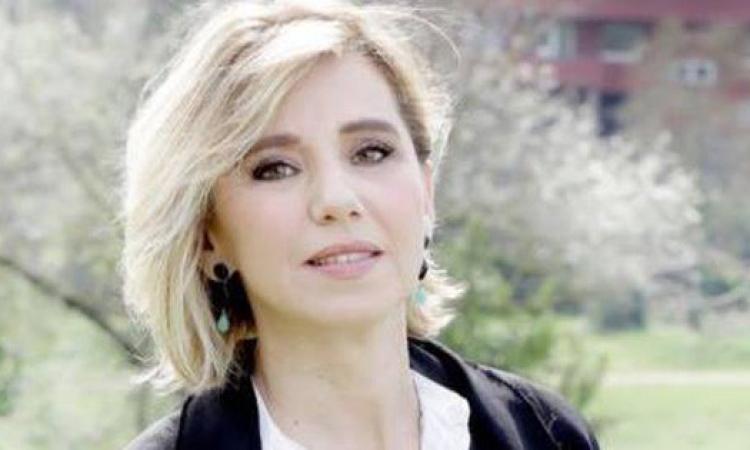 Domenica a Bolognola "Donne dei Sibillini": racconti al femminile sul territorio con Concita De Gregorio Domenica a Bolognola "Donne dei Sibillini": racconti al femminile sul territorio con Concita De Gregorio