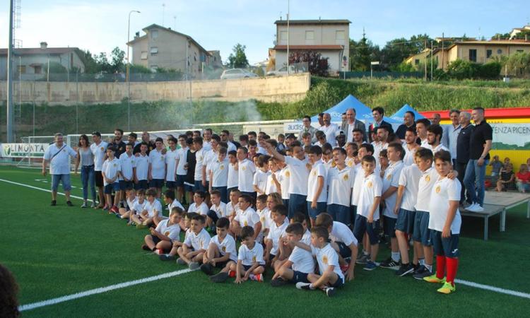 Potenza Picena, taglio del nastro per il campo da calcio Potenza Picena, taglio del nastro per il campo da calcio