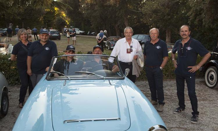 Trofeo Scarfiotti, i bolidi d'epoca scaldano i motori