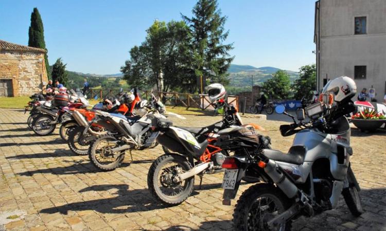Elcito all Terrain: successo per la motocavalcata (Foto) Elcito all Terrain: successo per la motocavalcata (Foto)