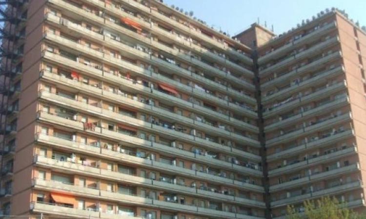 Porto Recanati, contatori elettrici diventano depositi di droga: polizia ancora all'Hotel House e al River Village Porto Recanati, contatori elettrici diventano depositi di droga: polizia ancora all'Hotel House e al River Village