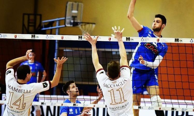Volley Potentino, presentato il nuovo centrale Fabrizio Garofolo Volley Potentino, presentato il nuovo centrale Fabrizio Garofolo