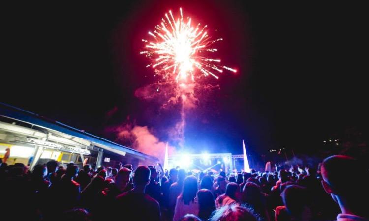 Neverland conquista Camerino: in tantissimi per l'evento di inizio estate