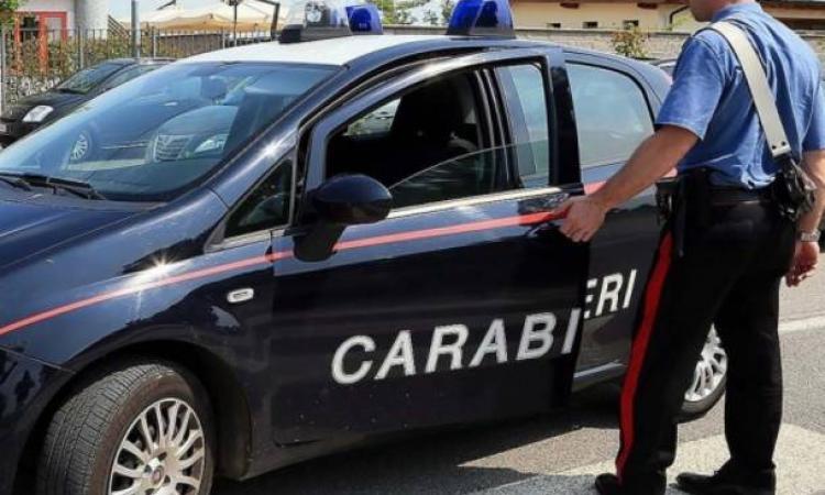 Civitanova: gioielli rubati da rapinatori in moto. Il bottino é di oltre 10000 Euro Civitanova: gioielli rubati da rapinatori in moto. Il bottino é di oltre 10000 Euro