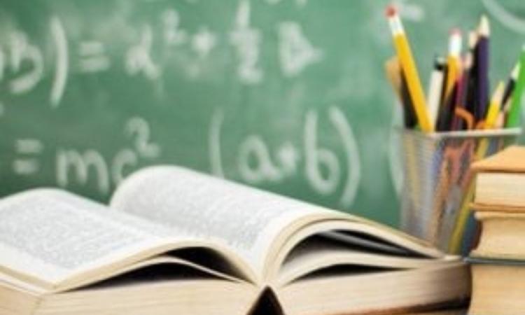 Scuole, il direttore dell'Usr in visita a Camerino