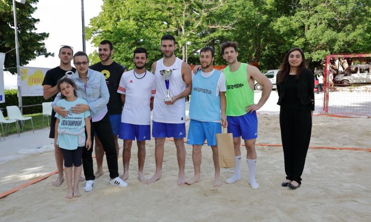 Cingoli, la Polisportiva sbanca l'VIII torneo di Beach Handball Cingoli, la Polisportiva sbanca l'VIII torneo di Beach Handball