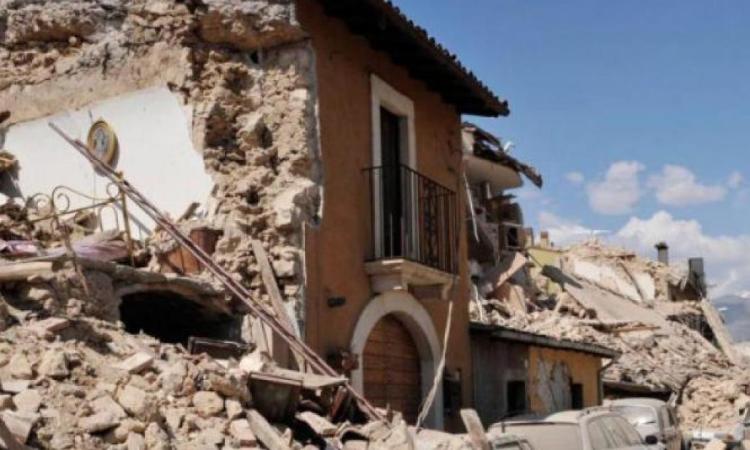 Macerie sisma, la Regione Marche promette: "In pochi mesi rimozione completa"