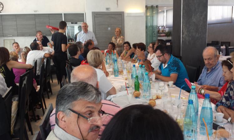 “Aggiungi un posto a tavola”, successo per l'incontro organizzato dalla Onlus R.E.MA.R.E.