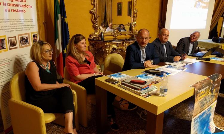 Unicam, un seminario di aggiornamento da Confartigianato restauro sui nuovi materiali per i beni culturali Unicam, un seminario di aggiornamento da Confartigianato restauro sui nuovi materiali per i beni culturali