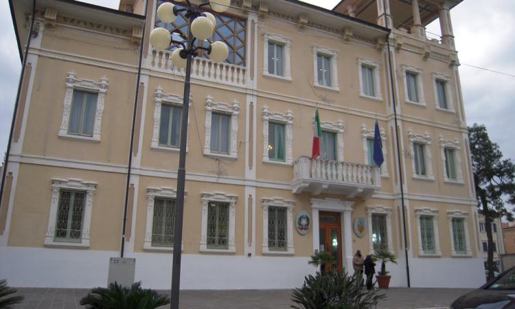 Porto Recanati, trasferiti gli uffici dei Servizi Demografici al secondo piano del Palazzo Comunale