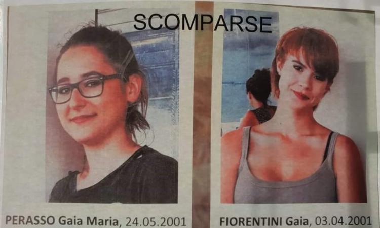 Apprensione per Gaia Maria Perasso e Gaia Fiorentini: le due diciassettenni sono scomparse ieri da Fermo Apprensione per Gaia Maria Perasso e Gaia Fiorentini: le due diciassettenni sono scomparse ieri da Fermo