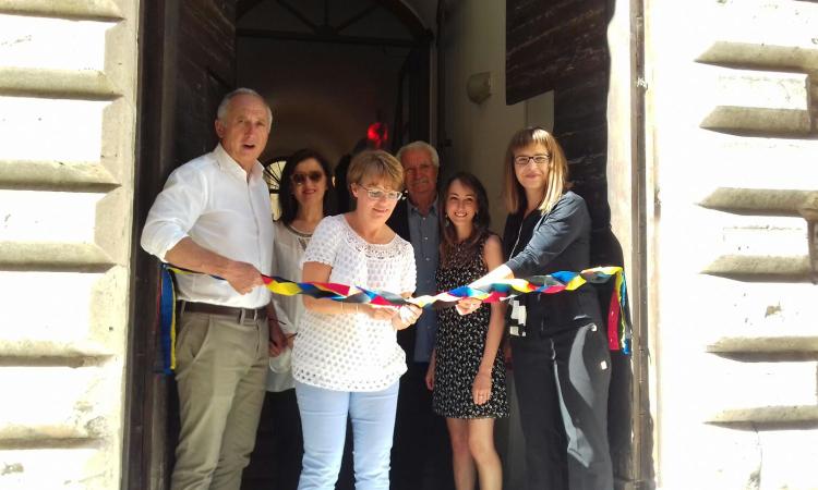 Inaugurata la mostra sul trentennale di “Cingoli 1848” Inaugurata la mostra sul trentennale di “Cingoli 1848”