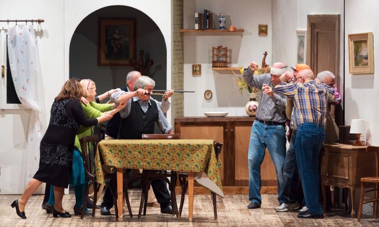 Secondo martedì con il "Teatro 'mpertinende" a Fontespina Secondo martedì con il "Teatro 'mpertinende" a Fontespina