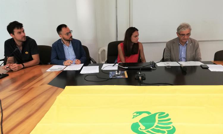 RiciclaEstate Marche 2018: al via la 5° edizione della campagna estiva per migliorare la qualità della differenziata RiciclaEstate Marche 2018: al via la 5° edizione della campagna estiva per migliorare la qualità della differenziata