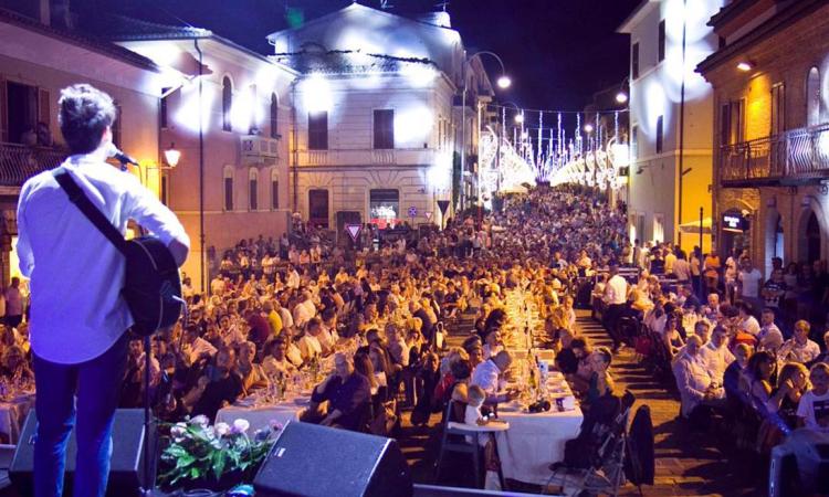 Castelraimondo, il 3 agosto torna "Marche in vetrina" Castelraimondo, il 3 agosto torna "Marche in vetrina"