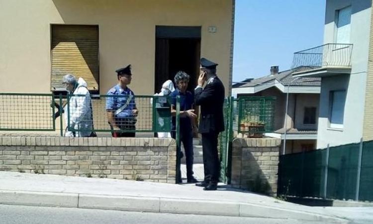 Corridonia, uomo di 61 anni trovato cadavere in un lago di sangue