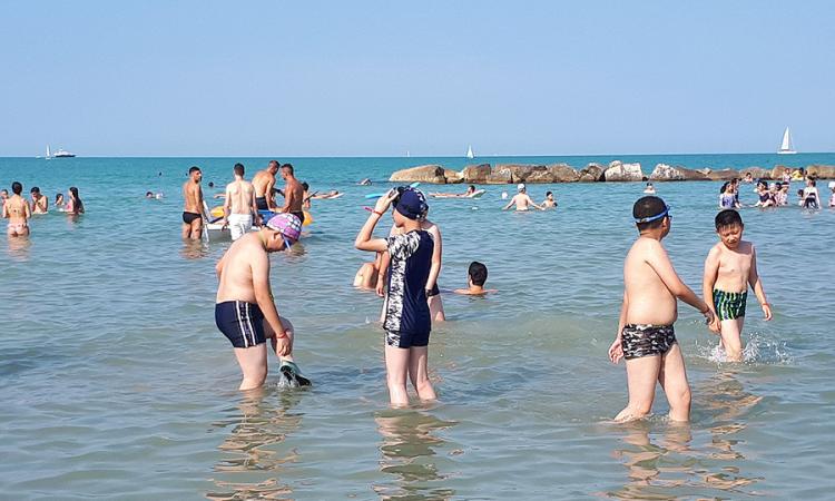 Niente Londra e Parigi, ai bambini cinesi piace Civitanova