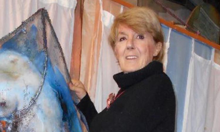 A San Severino l'omaggio artistico di Maria Micozzi ai terremotati: "La forza di rigenerarsi" A San Severino l'omaggio artistico di Maria Micozzi ai terremotati: "La forza di rigenerarsi"