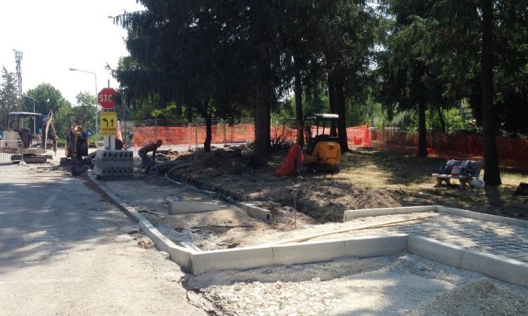 San Severino, partono i lavori per il nuovo parcheggio in via Lorenzo d’Alessandro San Severino, partono i lavori per il nuovo parcheggio in via Lorenzo d’Alessandro
